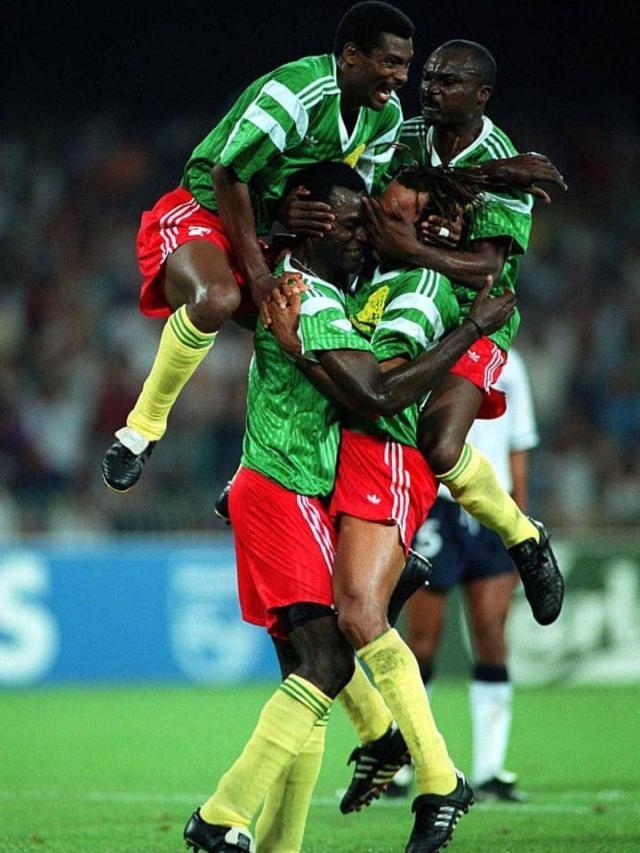 1631585282571063006.jpg Cameroon-players-celebrate-World-Cup-1990-66a4947b19e3edead2f0a4d6803fef4d.jpg